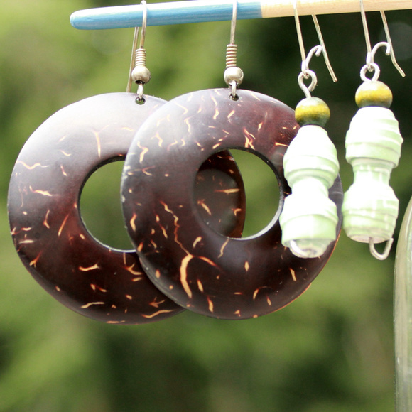 2 Pairs Handmade Earrings: Jade Spin & Wood Circle - Picture 5 of 8